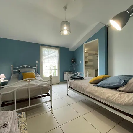 Lassegues Holiday home *